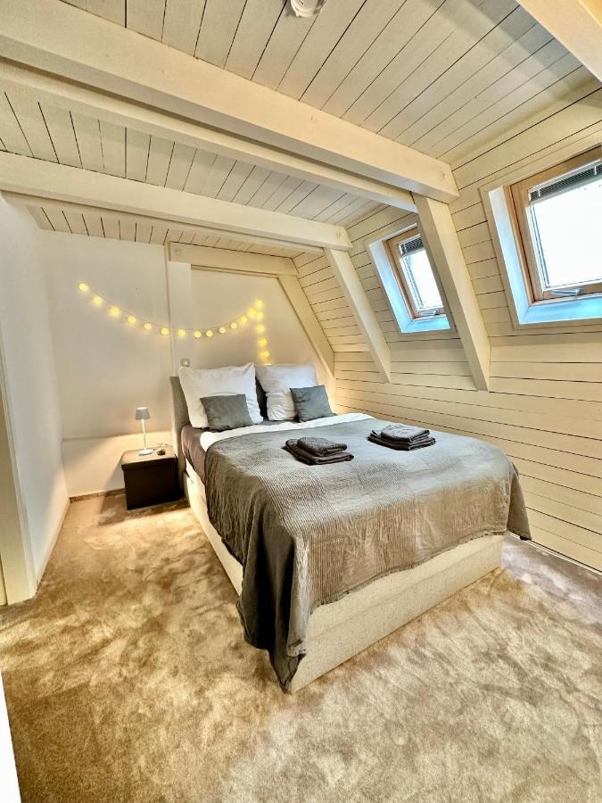 Gemuetliche Maisonettewohnung Mit Dachterrasse Am Schloss Oldenburg Eksteriør billede